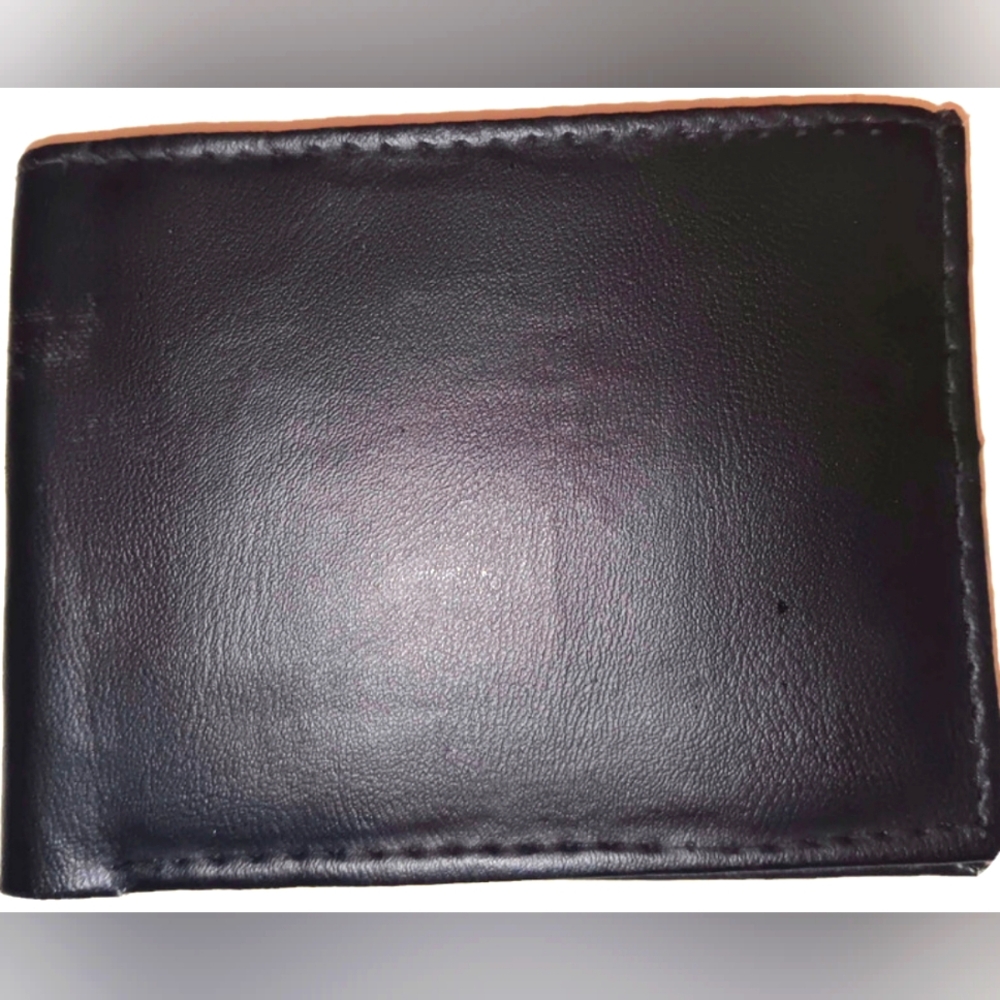 MEN'S COIN BIFOLD LEATHER WALLET ID WINDOW,  SNAP COIN POCKET, 2 CURRENCY POCKET